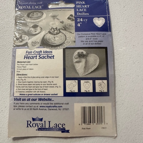 NWT Pink Paper Heart Doilies 4" 24ct Royal LACE paper
Hearts - Picture 3 of 5